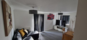 Greenhithe Cosy Apartment, Netflix and Sport Channels